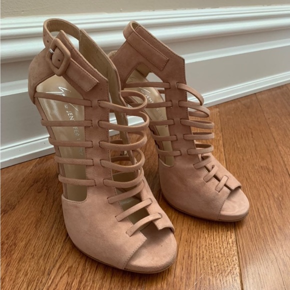 Giuseppe for JLO "Jen" laser cutout bootie in blush - Picture 8 of 10